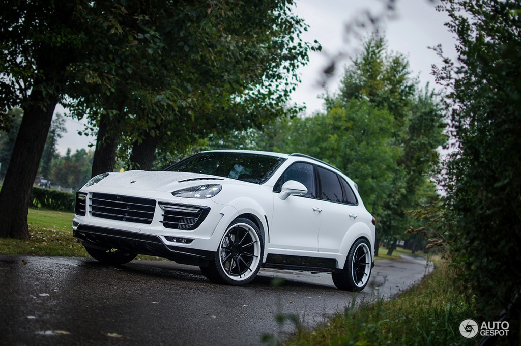 AUTOGESPOT.COM : Porsche Cayenne TopCar GT (958.2). White.