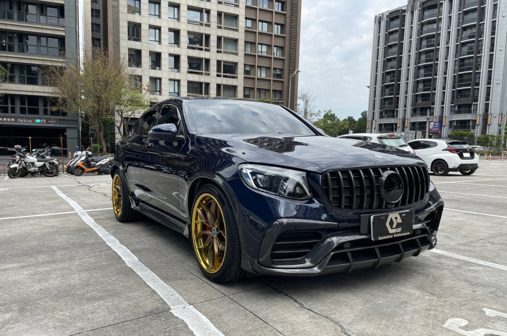 Mercedes-Benz GLC Coupe INFERNO blue