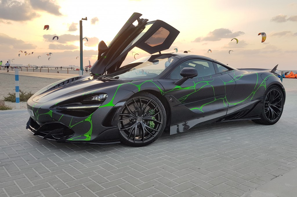 McLaren 720S Coupe