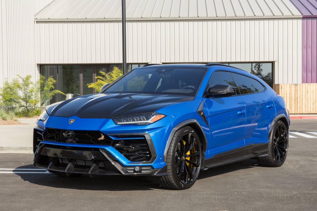 Lamborghini Urus Blue Shark