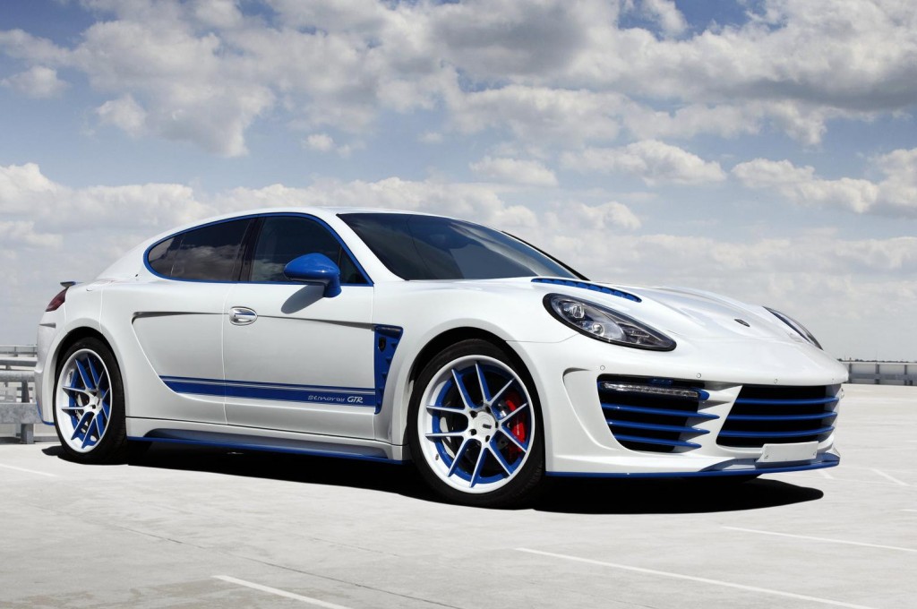 Porsche Panamera Stingray exclusive blue detailing