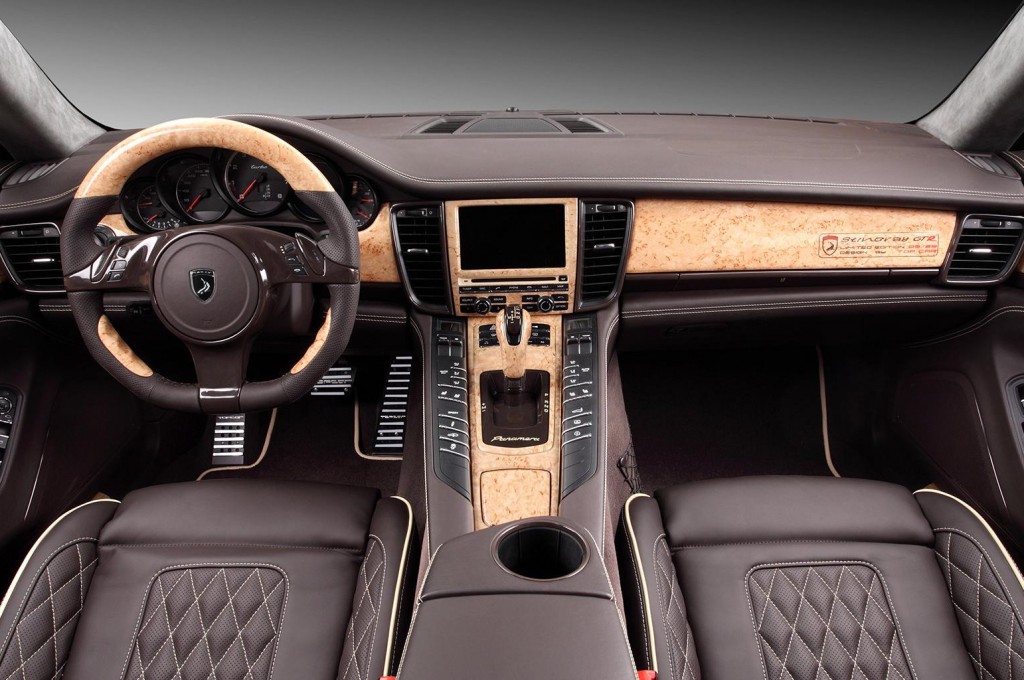 Interior Porsche Panamera Stingray GTR 09/25