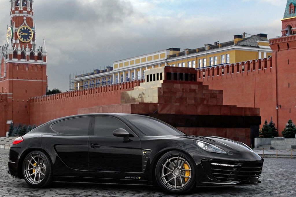 Moscow Kremlin Panamera Stingray GTR Crocodile