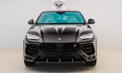 Lamborghini Urus Black