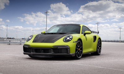 Porsche 992 Stinger light pack lime